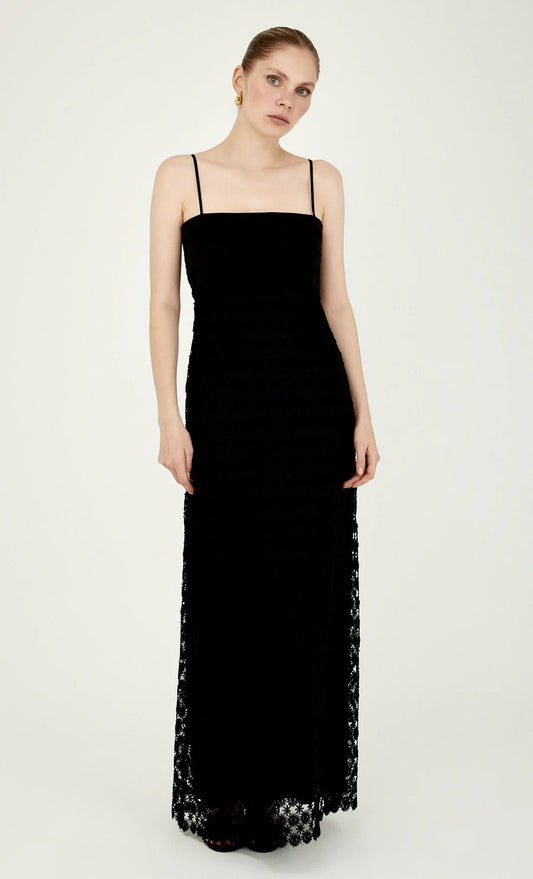 DUSKFLARE MAXI DRESS