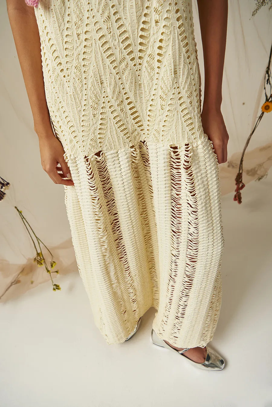WID LIFE DRESS IN BUTTER