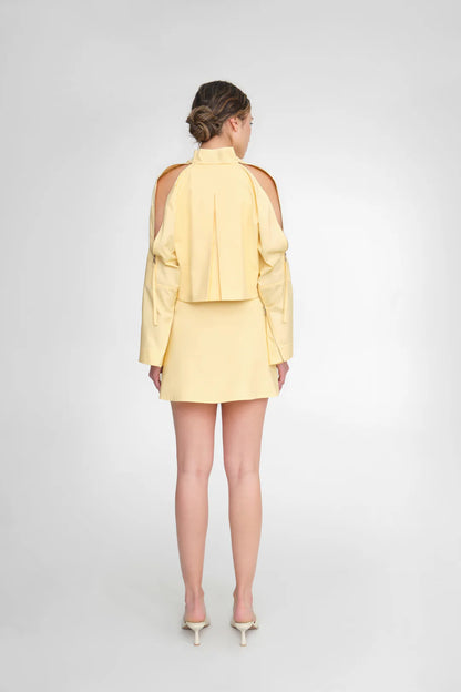 VIENTO MINI JACKET Y PLIEGUE MINI SKIRT