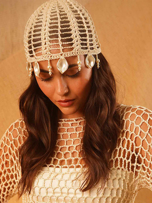 AMBAR COVER & SIRLA HEADPIECE