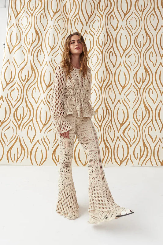 FLOW WITH THE SUNSET & FLOW WHIT THE WIND IN ARENA