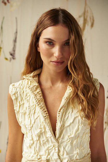 PEACE & LOVE VEST IN BUTTER & FLOWER DANCE PANTS IN BUTTER